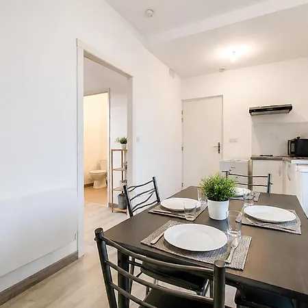 Charmant Appartement Savignac-les-Eglises